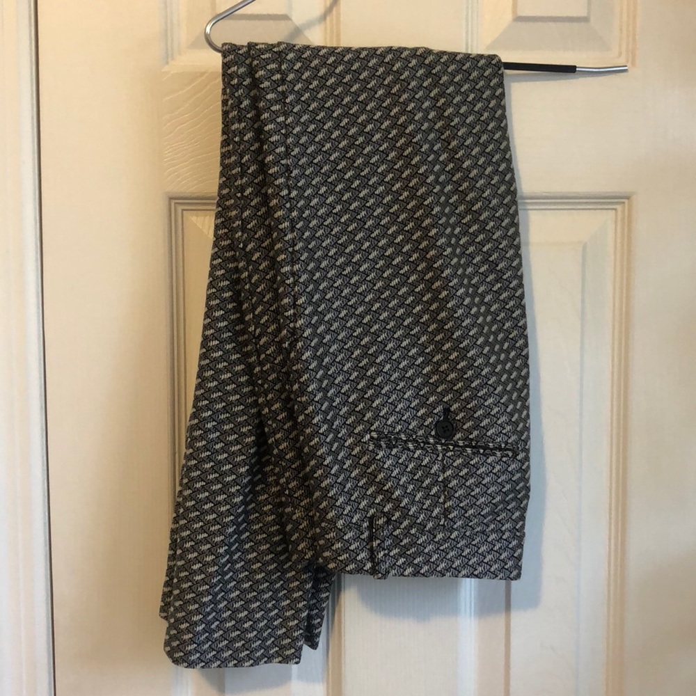 Theory size 4 printed pants